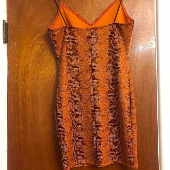 🐍Serpent Skin Pattern Dress - Picture 2 of 4